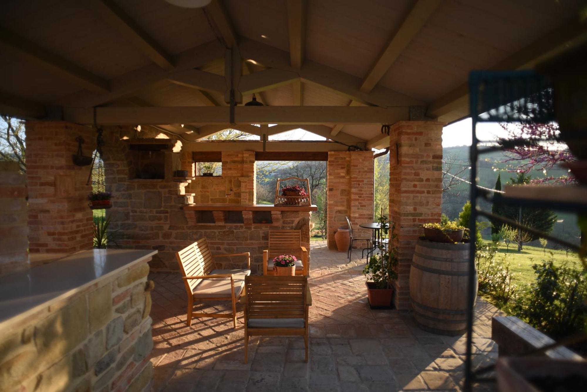 Quelli Del Picchio Bed & Breakfast Cupramontana Eksteriør bilde